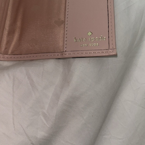 Kate Spade New York Daycation Botanical Passport Holder - Picture 3 of 5